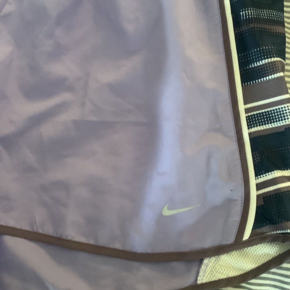 NWT Nike Dri-fit running shorts purple built-in panty large - Picture 2 of 9